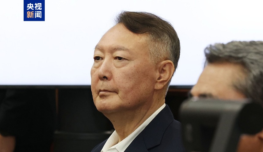 韩国前总统尹锡悦涉嫌发动内乱案一审被判处无期徒刑